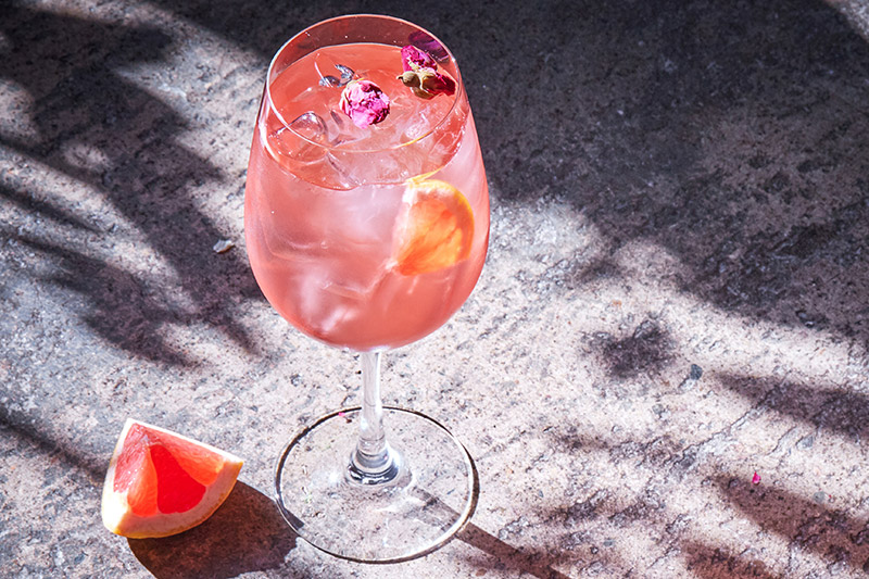 exotisch-fruchtiger Cocktail